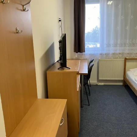 Austrian Business Centrum Ufo Einsteinova Guest house