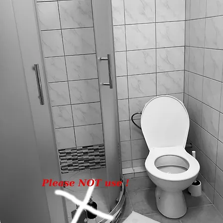 Guest house Austrian Business Ufo Einsteinova Bratislava