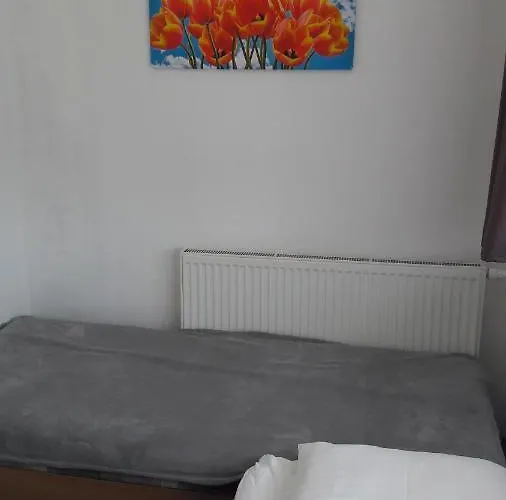 Austrian Business Centrum Ufo Einsteinova Guest house Bratislava