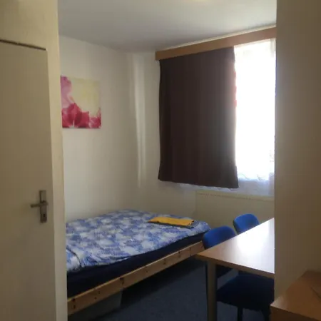 Austrian Business Centrum Ufo Einsteinova 3* Bratislava